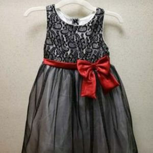 BEAUTIFUL GIRL'S DRESS FOR THE HOLIDAY'S. SIZE 6X